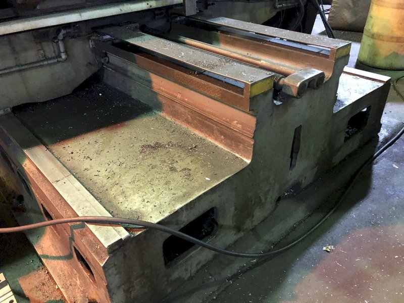 4" LUCAS MODEL #44IB-72 HORIZONTAL BORING MILL: STOCK 18230