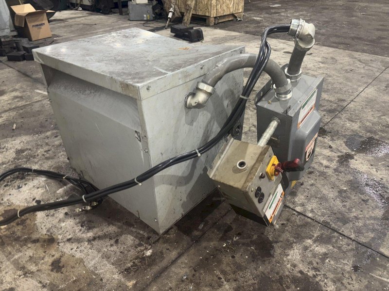 ACME 3 PHASE ELECTRICAL TRANSFORMER &amp; DISCONNECT: YOBRO #24140