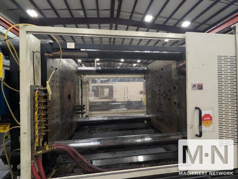 720 TON 168 OZ NISSEI MODEL FVX660III-400L HYBRID INJECTION MOLDING MACHINE MFG 2017