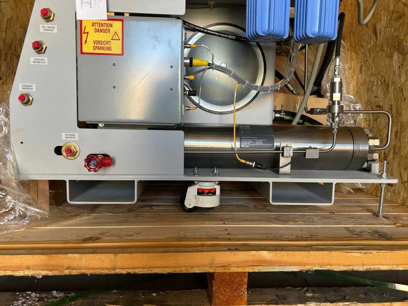 2025 FLOW 50IS | Pumps, Waterjet