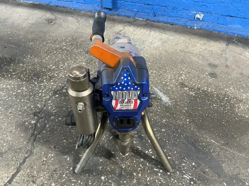 Graco Paint Sprayer - Nova 390