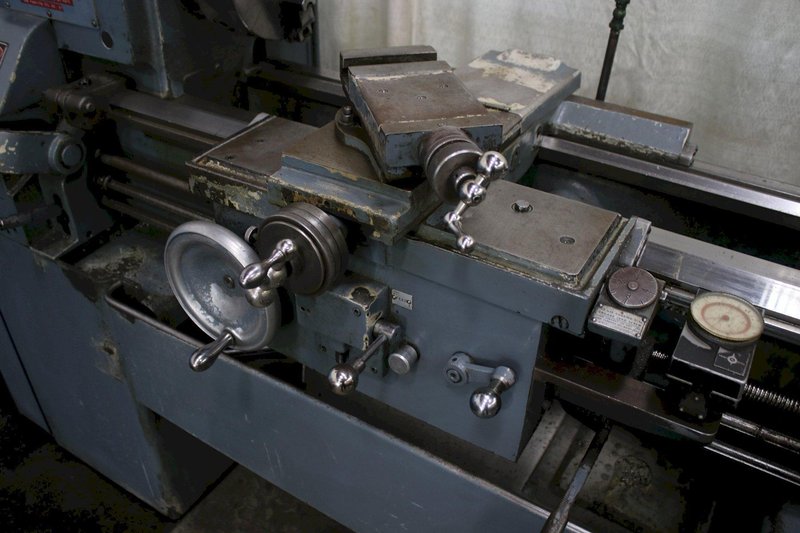 15" X 30" LEBLOND ENGINE LATHE: STOCK #75299