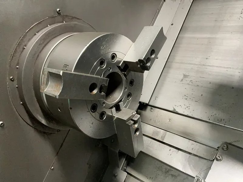 Okuma CNC Lathe - Lu25-m