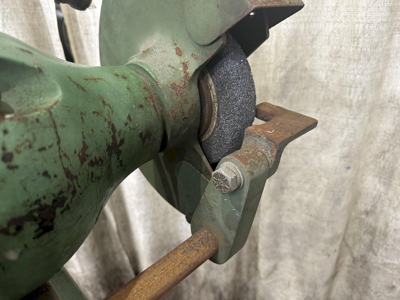 10" ALBERTSON  DOUBLE END GRINDER: STOCK #76978