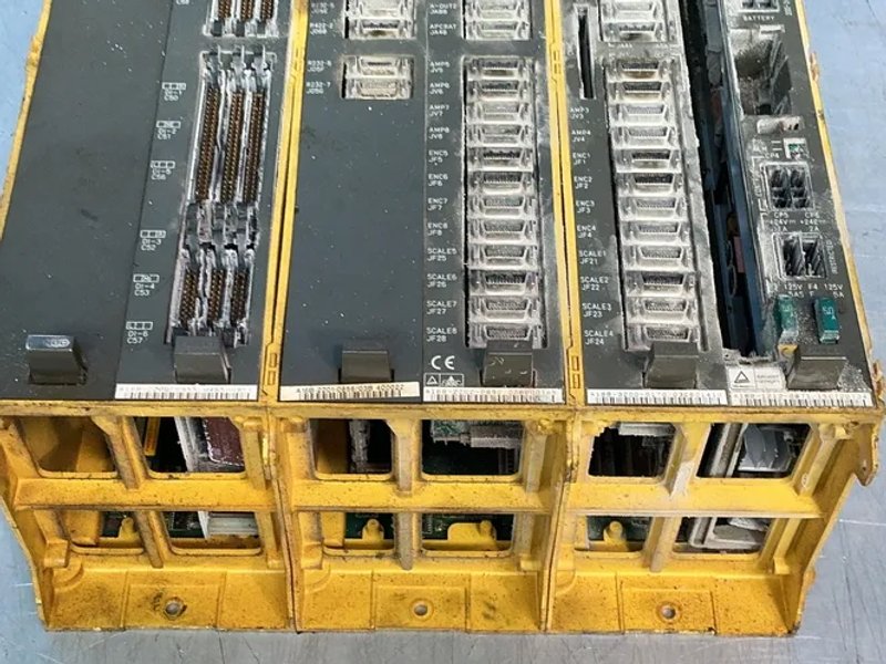 Fanuc PLC Chassis W/modules - A16b-2200-0955