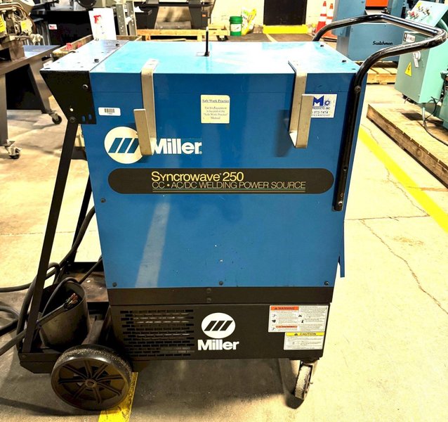 250 Amp Miller Synchrowave 250 Welder, Water Cooling, 1 Phase