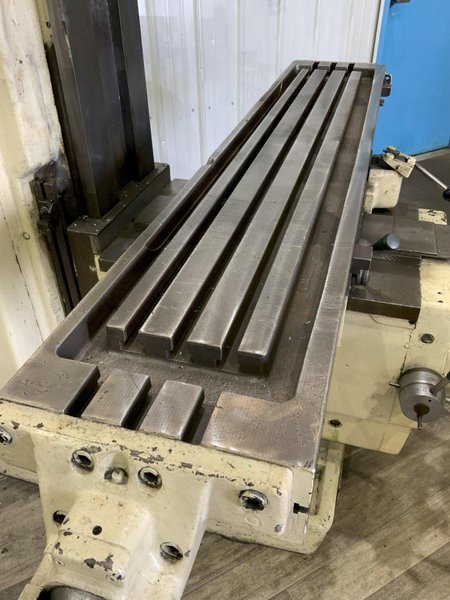KEARNEY &amp; TRECKER MODEL 307 S12 HORIZONTAL MILL: STOCK #80943
