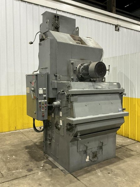 5 CU FT X 15 HP WHEELABRATOR TUMBLAST RUBBER BELT SHOT BLAST CABINET: YOBRO #25013
