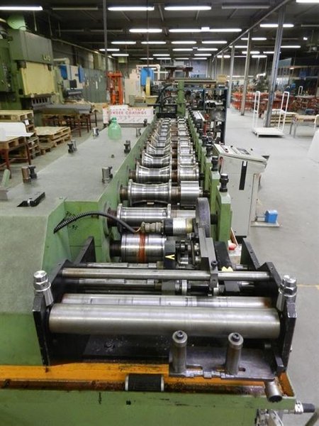 Dimeco decoil./ straight - LVD punchpress + rollforming