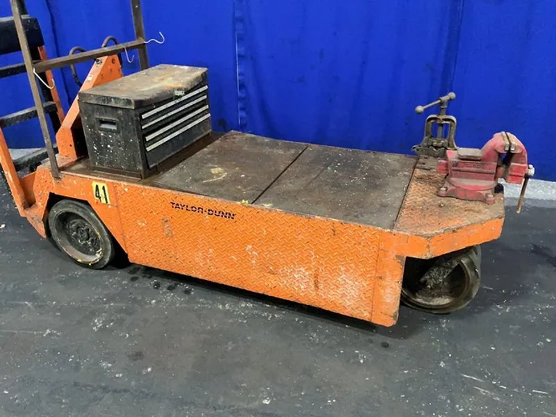 Taylor-dunn 1700 Lbs Order Picker Cart - Sc1-75