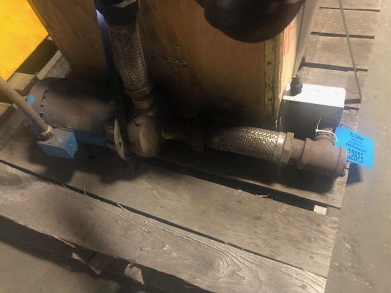 USED EMERSON 1 1/2HP MOTOR AND GOULDS NPE STAINLESS STEEL PUMP