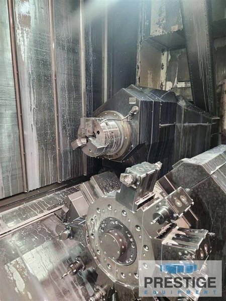 Lathes CNC Three Axis Or More