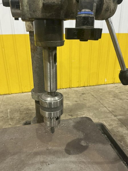 15" WILTON MODEL #A5816 VARIABLE SPEED SINGLE SPINDLE DRILL PRESS : YOBRO 26292