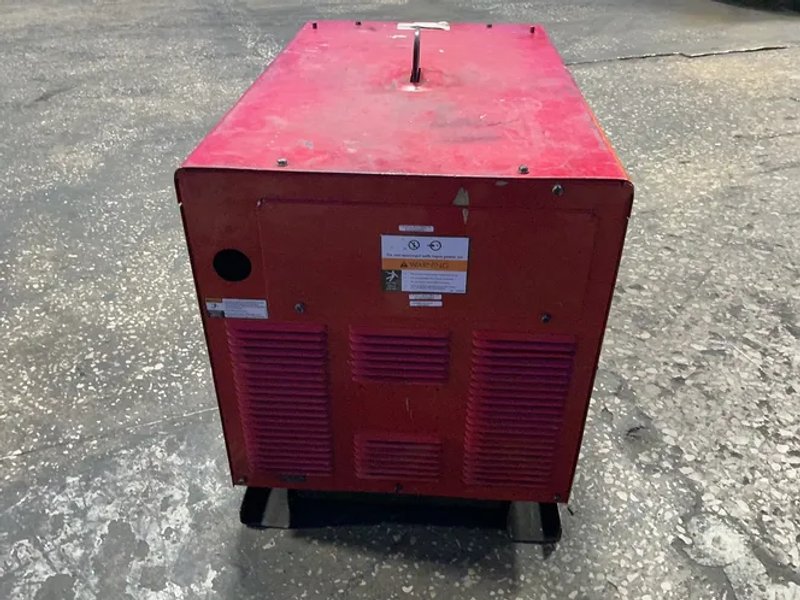 Lincoln Electric  455 Watts  Welder - Powerwave455m