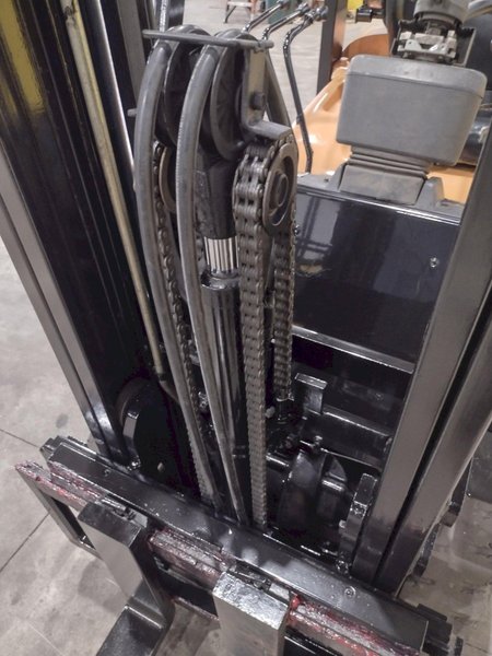 4,700 LBS TOYOTA MODEL #42-6FGCU25 LP GAS FORKLIFT: STOCK #23743