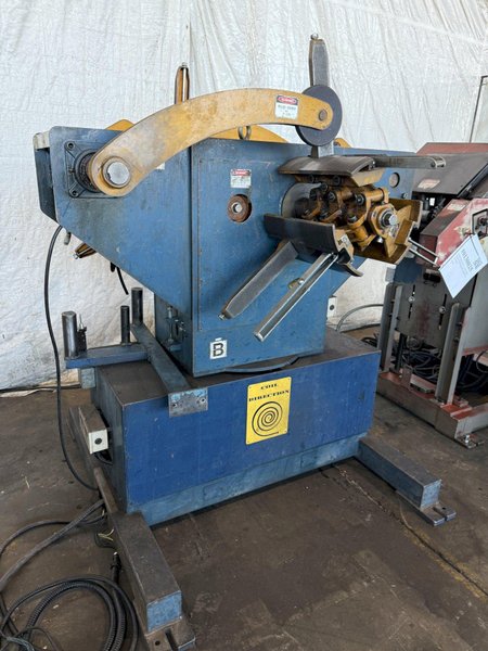3,300 LB x 11.8" x .126" ORII SERVO FEEDLINE W/ DUAL UNCOILER. STOCK # 0130025.