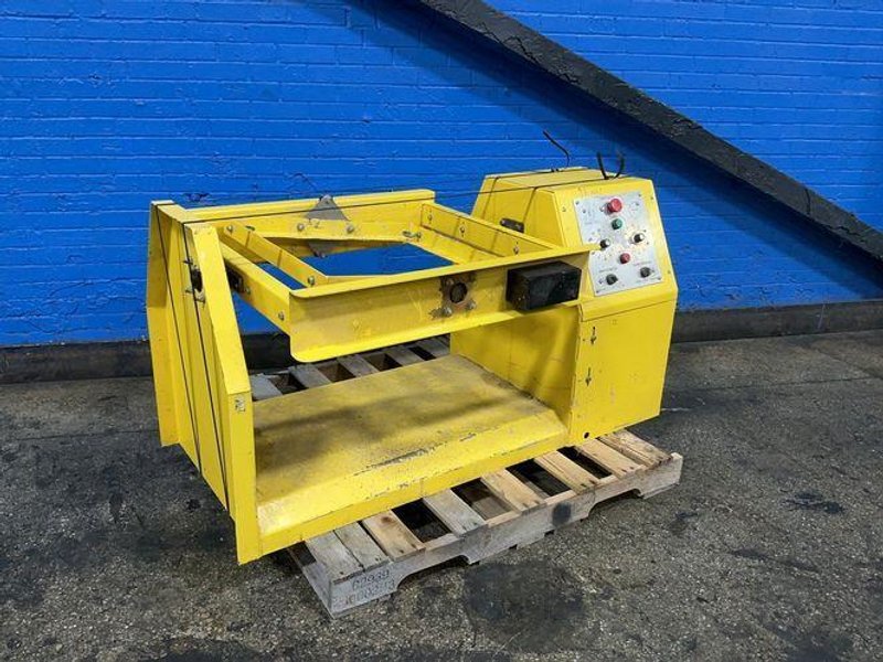 Mannetron 24" X 24"  Roto-cast Machine - Nmrv 040