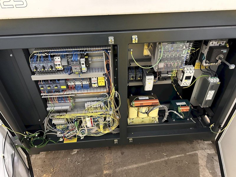 2500 WATT ROFIN LASER (NEW IN 2017) MODEL #DC025 POWER SUPPLY PROCESSING UNIT: STOCK #19760