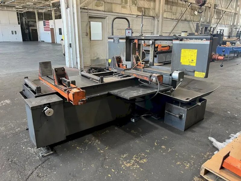 USED HEM 16" X 22" AUTOMATIC HORIZONTAL MITERING BANDSAW MODEL CYCLONE A-C, Year: 2007