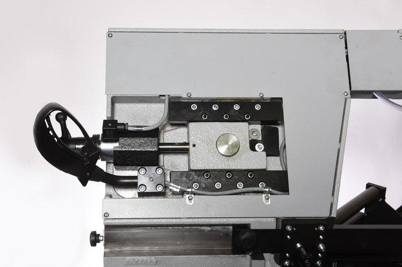 12" Round, New HydMech Double Miter Horizontal Band Saw Model DM-12/15