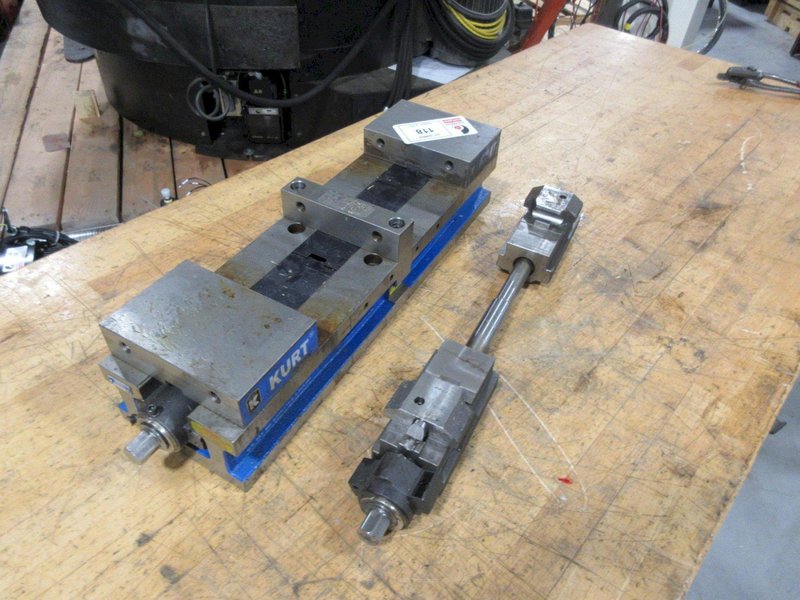 Kurt HDL6, 6" Machine Vise, **No Jaws or Handle** With Spare Lead Screw- Auction Item