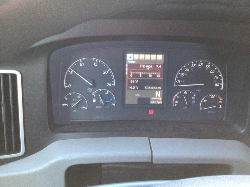 2019 Freightliner Cascadia 126 KS7787