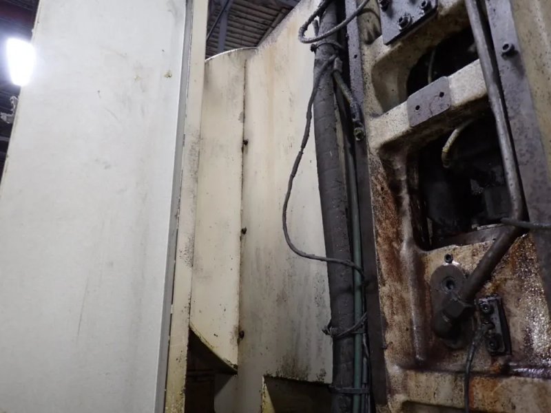 Okuma 20" X 48" CNC VMC - Mc-v4020