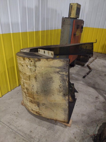 800 TON BLISS MODEL #26 KNUCKLE JOINT PRESS, 2.5" STROKE: STOCK #21707