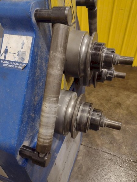 2" X 2" X 1/4" TAURING MODEL #BS50HV HYDRAULIC ANGLE BENDING ROLL: YORBO #24869