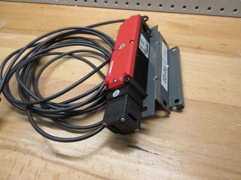 Used Haas 32-1095 CE DOOR INTERLOCK ASSY B (NO KEY) W/ Mounting Bracket &amp; Cable