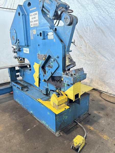 105 TON HILL ACME MODEL #6 HYDRAULIC IRONWORKER: STOCK #23402
