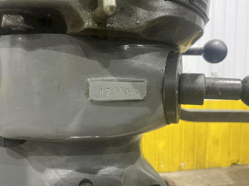 2 HP BRIDGEPORT SERIES I VERTICAL RAM TYPE KNEE MILL: YOBRO #26187