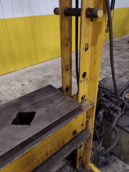 50 TON ENERPAC H-FRAME HYDRAULIC SHOP PRESS: YOBRO #23949