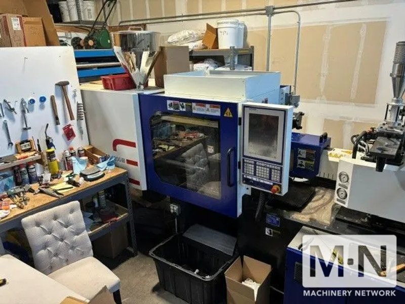 135 TON 6.8 OZ HAITIAN MODEL MA1200III-400 INJHECTION MOLDING MACHINE MFG 2021  LOW HOURS