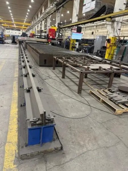USED KOIKE 10' X 100' CO2 PLATE LASER WITH (2) 4,000 WATT RESONATORS, Year: 2007
