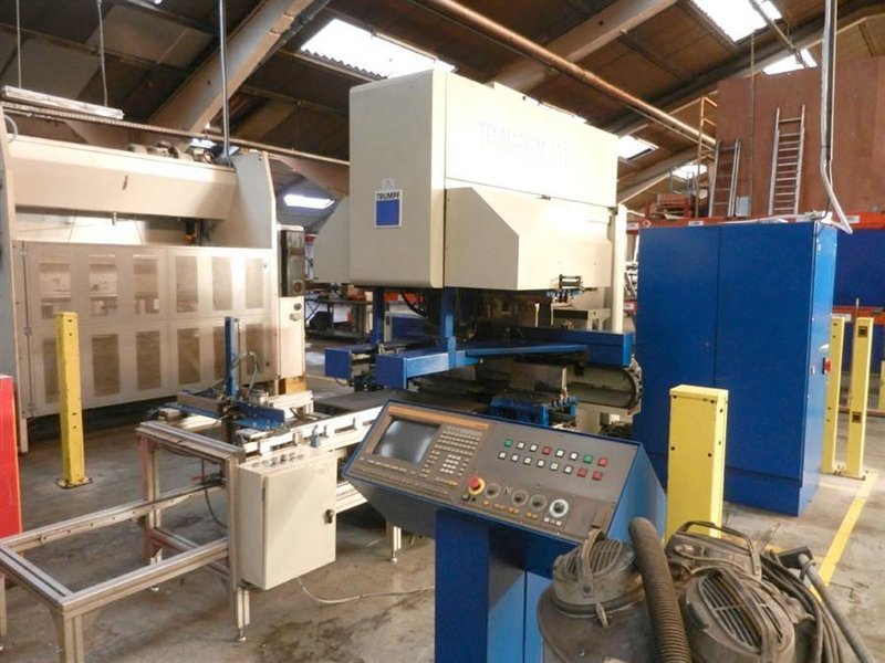 Trumpf - Trumaform 400 30 ton x 430 mm