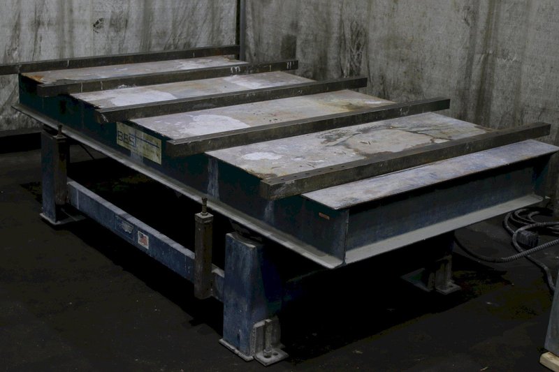 4' X 8' BEST VIBRATOR TABLE: STOCK #75920