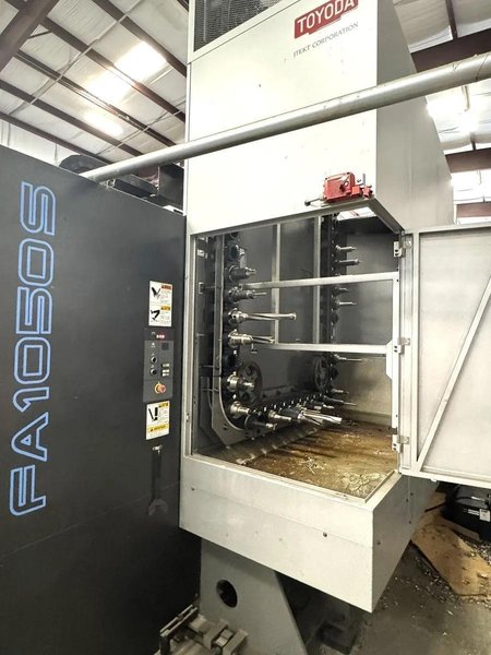 Toyoda FA1050S, Horizontal Machining Center, 2014 – Fanuc 31i-MB CNC Control, 1000 PSI TSC, CAT 50, Chip Blaster, Barnes Chip/Coolant Seperator, Low Hours