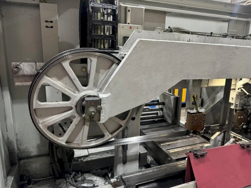 USED BEHRINGER 11.8" X 10.2" DUAL POST AUTOMATIC BANDSAW MODEL HBE 261A, Year: 2021