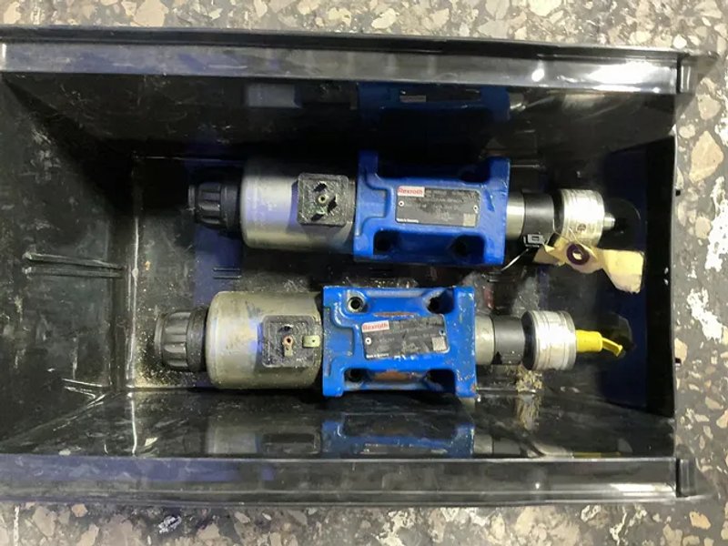 Rexroth 35 Bar Spool Valves