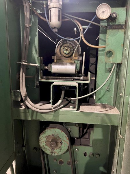 37" x 20 HP TIMESAVER MODEL #137-1HD BELT SANDER DRY GRINDER: STOCK #22164