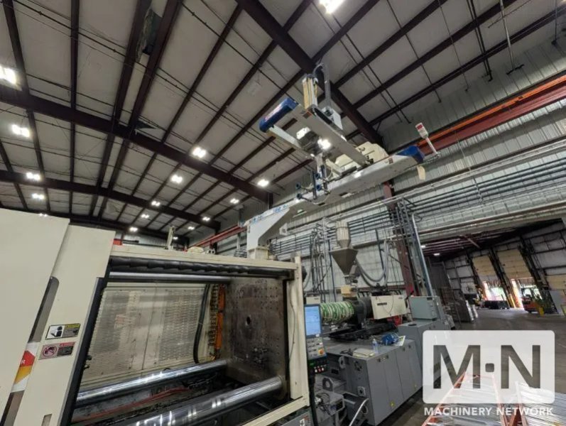 STAR MODEL LW-1400VI-380 SERVO ROBOT MFG 2015