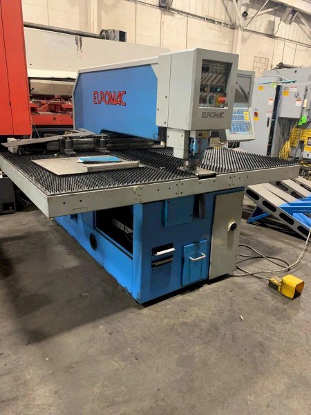 USED EUROMAC 33 TON CNC PUNCHING MACHINE MODEL CX1000/30-1250, Year: 1998