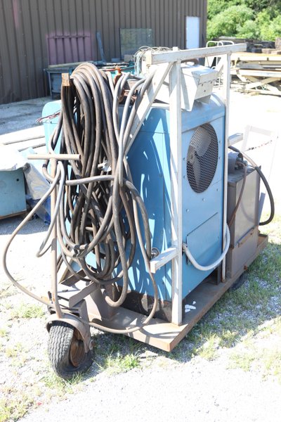 400 AMP MILLER MODEL SR-400-32 DIRECT CURRENT WELDING POWER SOURCE WELDER: STOCK #10303