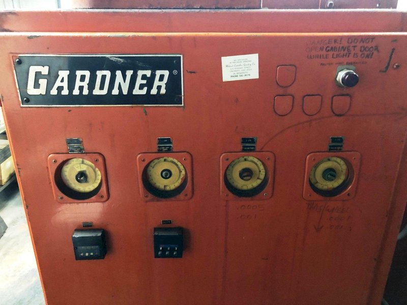 Gardner Horizontal Double Disc Grinder Model SDG 223
