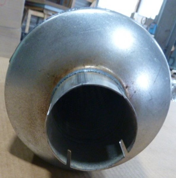 DONALDSON Muffler , No. M065071,New-never used, in box.