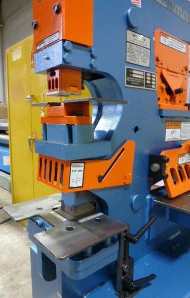 4" x 4" x 3/8" Scotchman Hydraulic Ironworker 50514-EC, 50 Ton, Punch, Bar Shear, Notcher, New