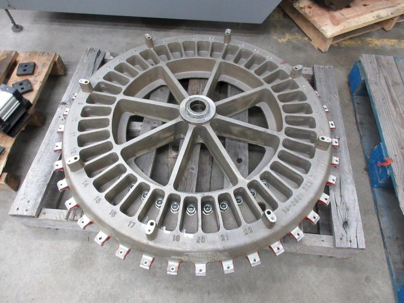 Used Haas 93-0944 Side Mount Tool Changer 40 Taper 40 Pocket Carousel Assembly