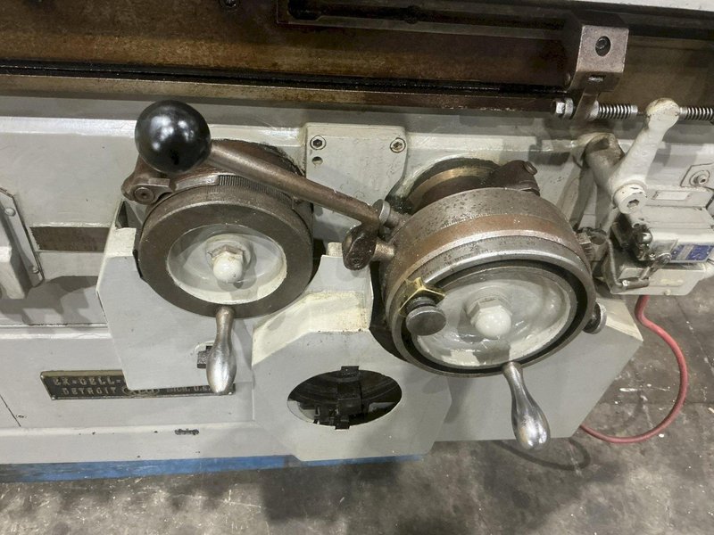 EX-CELL-O PRECISION THREAD GRINDER W/ TOOLING: YOBRO #26470