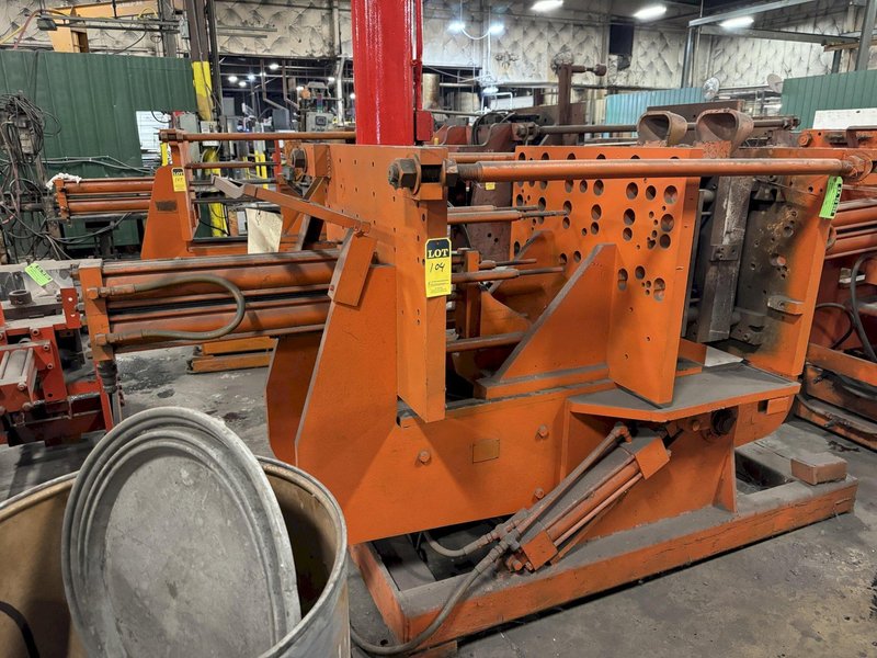 Hall model 2H molding machine 28x34 front platen, 27" x 34" rear platen, s/n 203392, controls and tie bars, no hydraulics